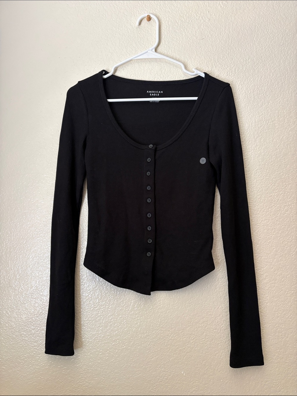 American Eagle Outfitters Black Ribbed Scoop-Neck Button-Up Top